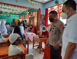Kapolda Sulbar Pantau Vaksinasi di SDN 2 Kampung Baru