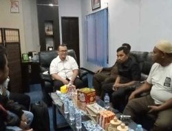 Puluhan Ketua Kelompok Tani Seruduk Gedung DPRD Mamuju Tengah