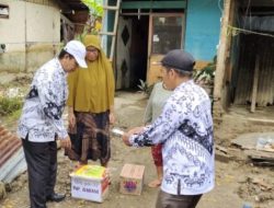 Disdikpora-PGRI Majene Bantu Korban Banjir di Malunda