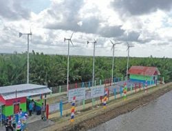 Program EBT, Desa Energi Berdikari Cilacap Hadirkan Green Energy Bertenaga Surya dan Angin