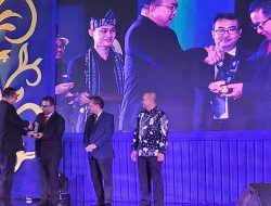 Mitra Terbaik, Akmal Malik Raih Penghargaan IPB