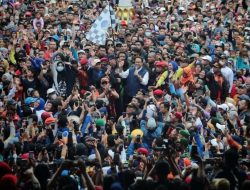 Tiba di Pangkep, Masyarakat Sambut dengan Teriakan “Anies Presidenku”