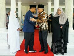 Taufan Pawe Bersama Erna Rasyid Taufan Hadiri Halal Bihalal Gubernur Andi Sudirman