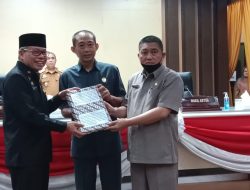 Wali Kota Parepare Serahkan LKPJ Tahun 2022