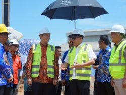 Menteri Koperasi dan UKM Teten Masduki Kunjungi RPB Garam Maccini Baji Pangkep