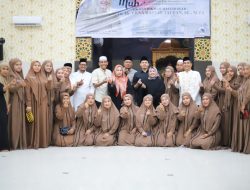 Erna Rasyid Taufan Hadiri Maulid di Masjid Cahaya Ilahi Al-Baraqah