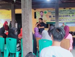 Petani Curhat ke Anggota DPRD Soal Kelangkaan Pupuk