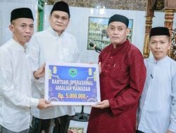 Ketua DPR Bersama Bupati Akhiri Safari Ramadan di Kecamatan Pujananting