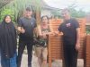 Salurkan Bantuan Kursi Posyandu Lansia di Kampung Duri, Warga Simpatik dengan Sosok MZ