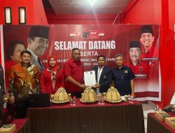 Kembalikan Formulir Pendaftaran Calon Wali Kota, PDIP Parepare Titip Program Pemerataan Pembangunan ke TSM