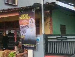 Antusias Permintaan Warga Dipasangi Rumahnya Baliho ERAT
