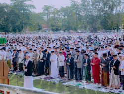 Bupati Bersama Forkopimda Sholat Idhul Adha di Lapangan Sumpang Binangae