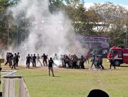 Ricuh Ketua KPU dan Bawaslu di Sandra, 1 Polisi Terluka