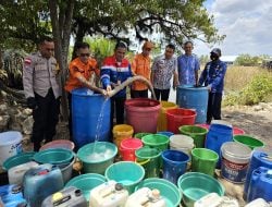 Pertamina Patra Niaga Sulawesi Salurkan Bantuan Air Bersih Untuk Masyarakat Terdampak Bencana Kekeringan di Maros