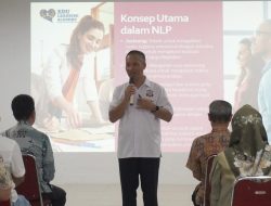 Tekankan Pentingnya Komunikasi Efektif Membangun Budaya Kerja