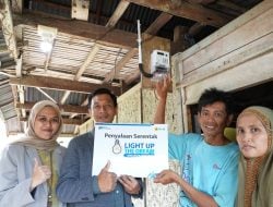 Nyalakan Mimpi Masyarakat, PLN Hadir di Hari Pelanggan Nasional 2024 melalui Program Light Up The Dream