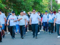 Ratusan Peserta di Barru Ramaikan Jalan Sehat HUT Sulsel