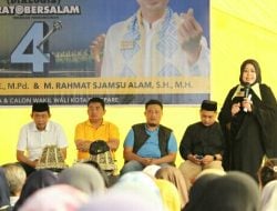 Erat Bersalam Ulas Program Pendidikan dan Kesehatan Paripurna, Warga Kampung Pisang Sambut Antusias