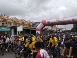 Bupati Barru Ramaikan Sepeda Santai di HUT Barru ke 65