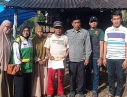 BAZNAS Enrekang Salurkan Bantuan Program Unggulan Perbaikan Rumah Tidak Layak Huni Di Kecamatan Maiwa