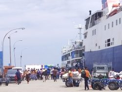 Arus Balik di Pelabuhan Parepare Masih Ramai