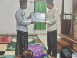 Safari Ramadan, Ketua DPRD Syamsuddin Salurkan Bantuan Rp3 Juta