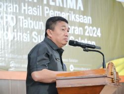 Kaharuddin Kadir Jadi Perwakilan Ketua DPRD saat Penyerahan LHP di BPKP Sulsel