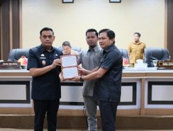 Pemkot Parepare Serahkan Ranperda RPJMD 2025-2029 ke DPRD