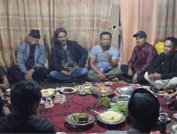 Lesehan Bersama Warga Gossing, Anggota DPR RI Muslimin Bando Ungkap Pentingnya Literasi Pangan