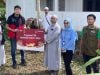 Telkomsel Bagikan Hewan Kurban, Sambungkan Senyuman di Momen Iduladha 1446 H