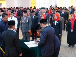 Wali Kota Tasming Hamid Lantik 16 Pejabat, Ada Eselon II