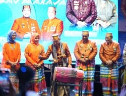 Menteri Kebudayaan Fadli Zon Resmi Buka Festival Budaya Gau Maraja Leang-leang di Maros