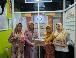 PD Aisyiyah Parepare Salurkan PMT dan Cegah Stunting Lewat Pengukuran Gizi Ibu Hamil dan Balita