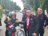 Batalyon B Pelopor Satuan Brimob Polda Sulsel Bagikan Ribuan Bendera Merah Putih Jelang HUT RI ke-80